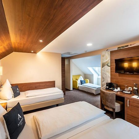 Stadthotel Reutlingen Dış mekan fotoğraf