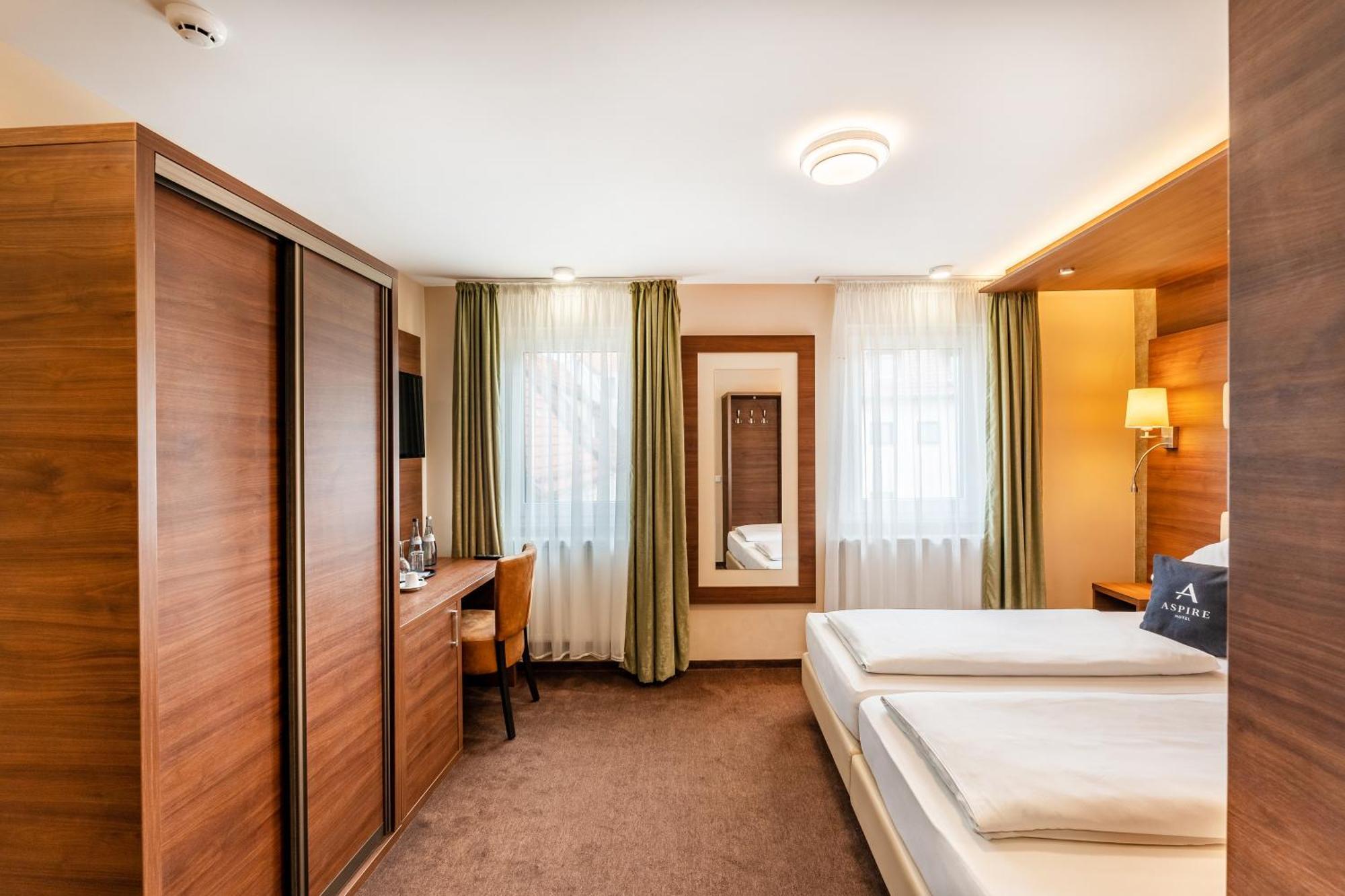 Stadthotel Reutlingen Dış mekan fotoğraf